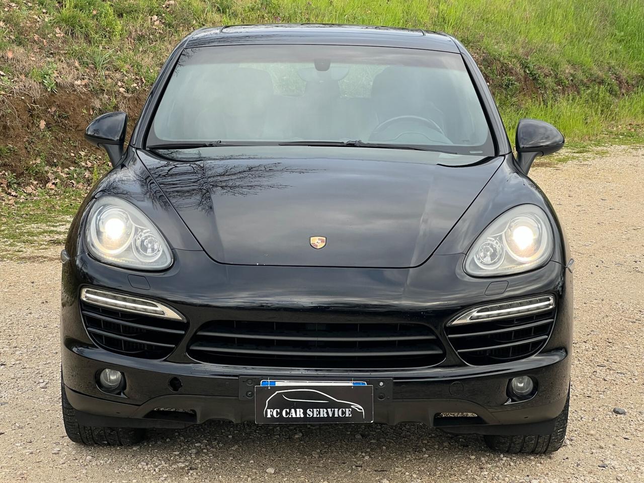 Porsche Cayenne 3.0 Diesel FULL OPTIONAL PERMUTE RATE GARANZIA