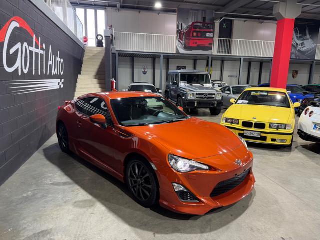 TOYOTA GT86 KIT RESTYLING GME RACING ORANGE SCARICO SERVICE
