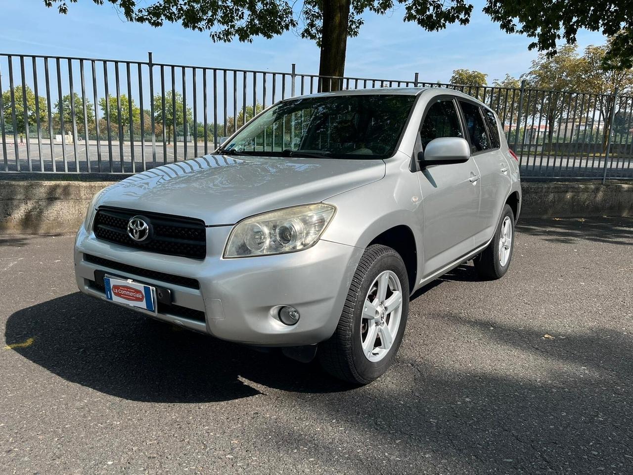 Toyota RAV 4 RAV4 2.2 D-4D 136 CV