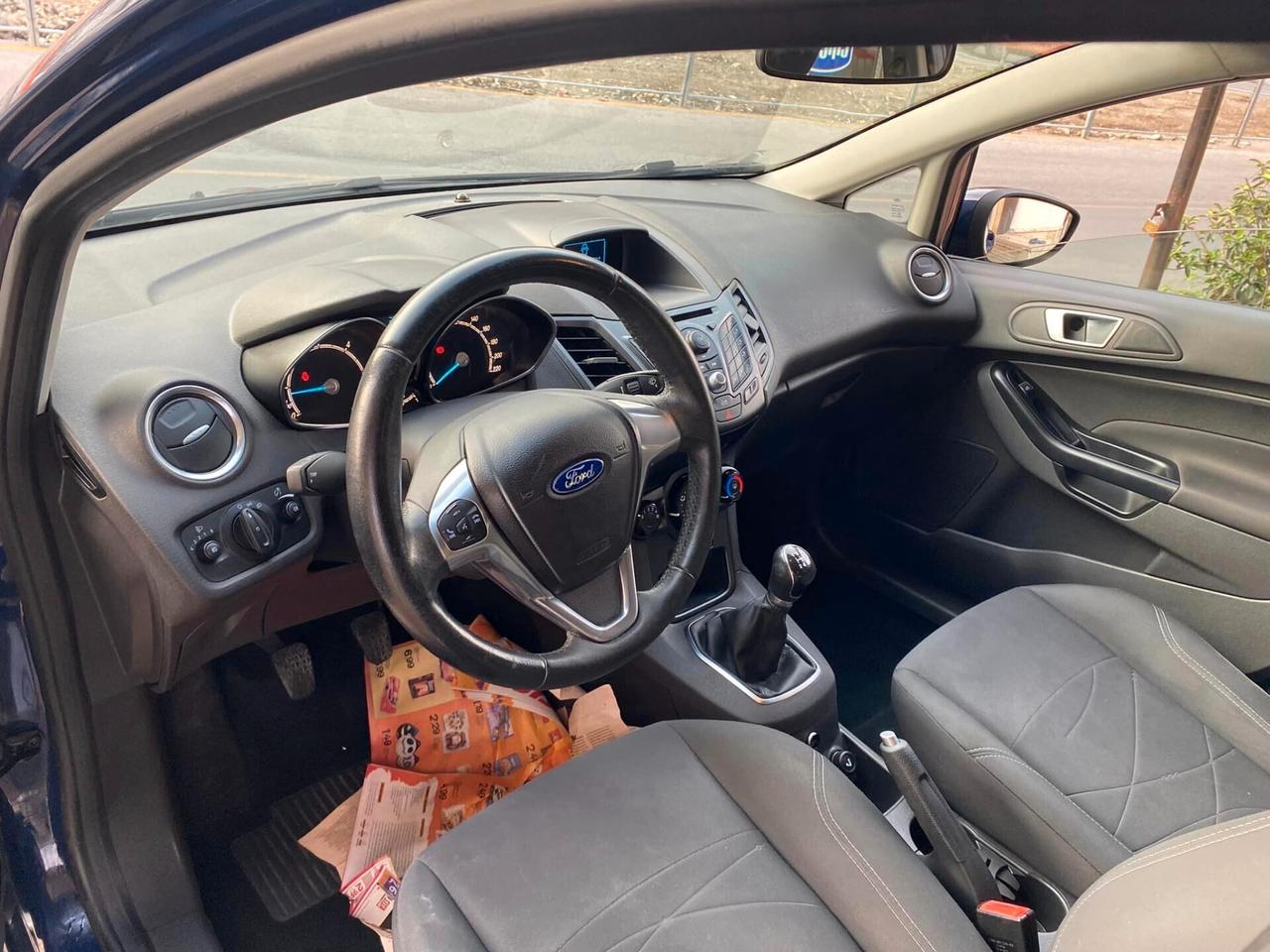 Ford Fiesta 1.5 TDCi 75CV Titanium - 2015