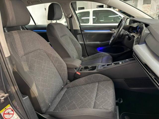 Volkswagen Golf 1.5 etsi evo Life 130cv dsg