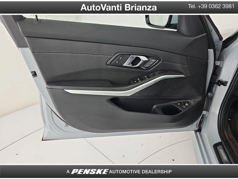 BMW Serie 3 330e xDrive Touring Msport Pro