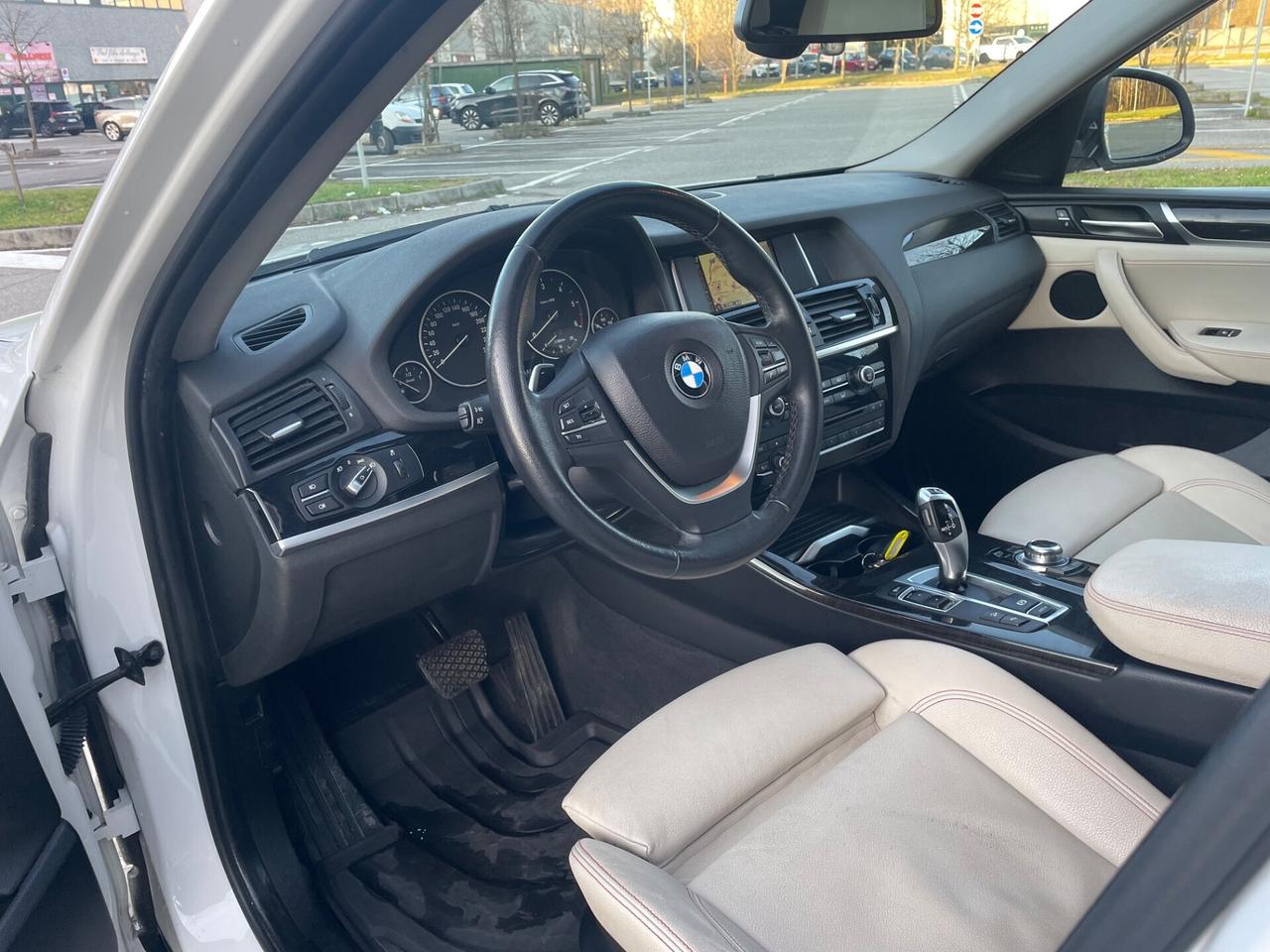 Bmw X4 xDrive20d xLine*Gancio traino*Pelle*Navi*Tetto*