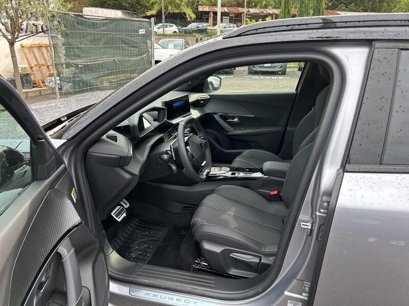 Peugeot 2008 II 2023 1.2 hybrid GT 145cv e-dcs6
