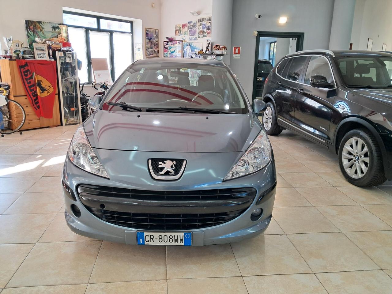 Peugeot 207 1.4 HDi 70CV 5p. X Line