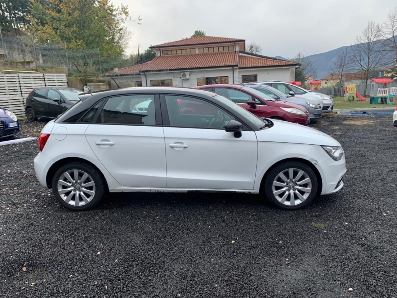 Audi A1 SPB 1.6 TDI S tronic Admired