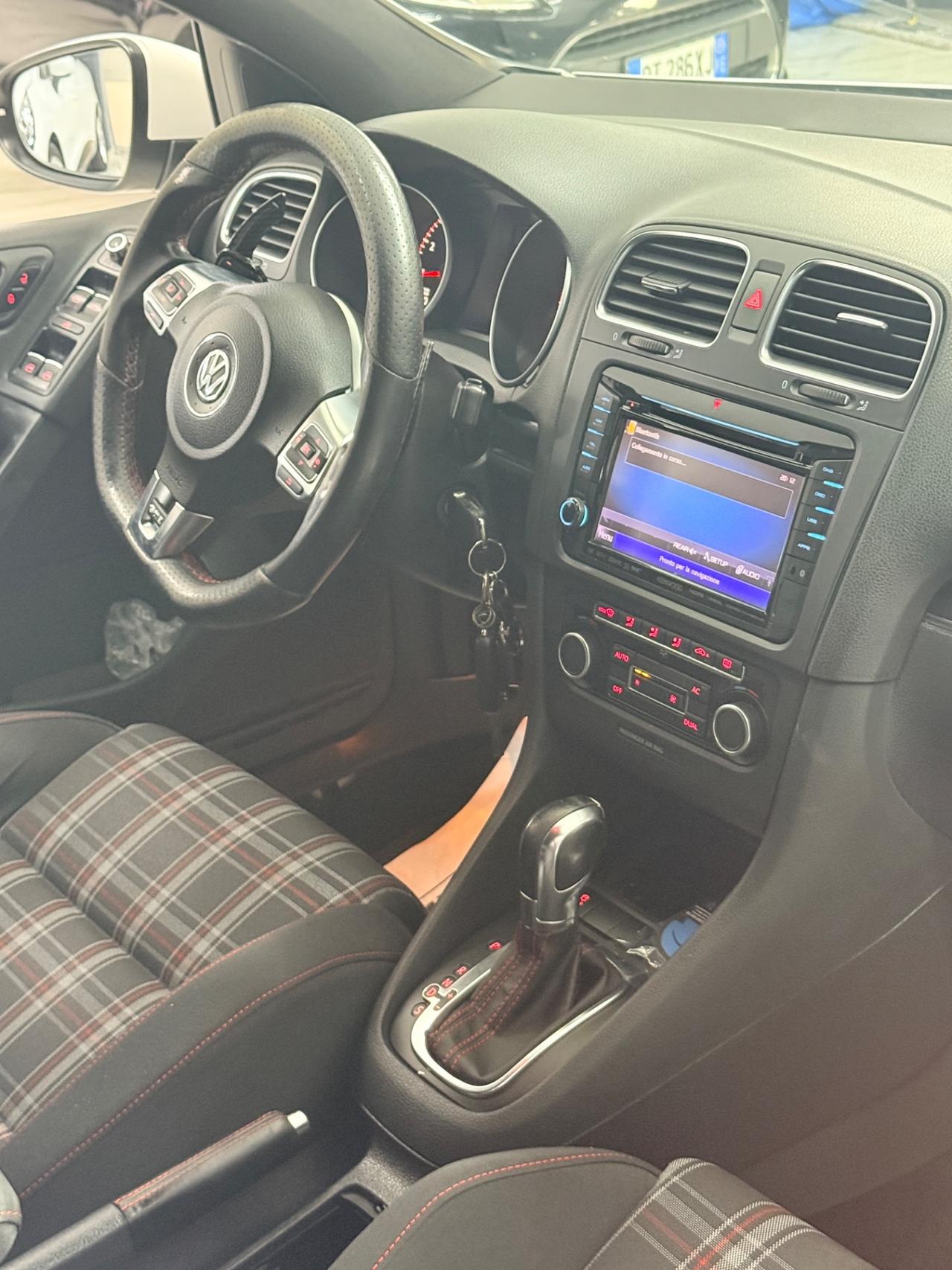 Volkswagen Golf GTI 2.0 TSI DSG 5p.