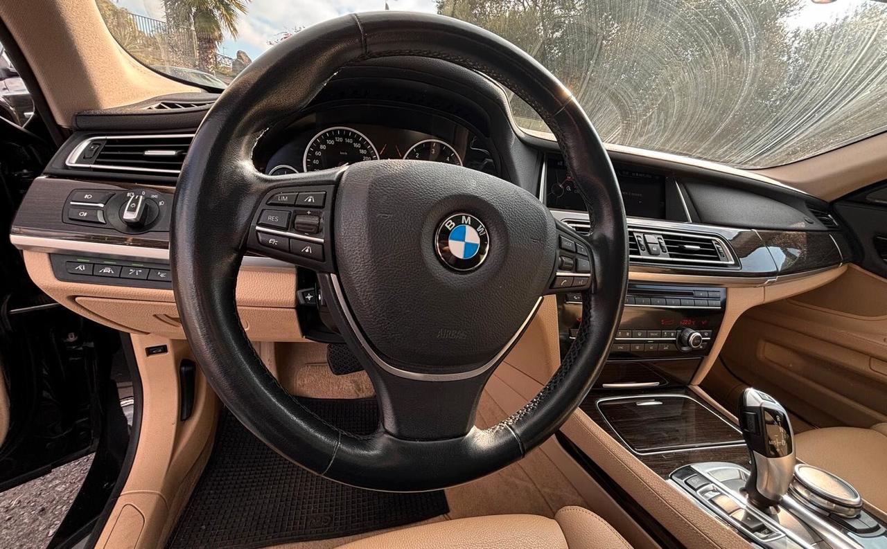 Bmw 740 740d xDrive Eccelsa