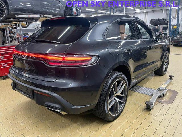 PORSCHE Macan 2.0