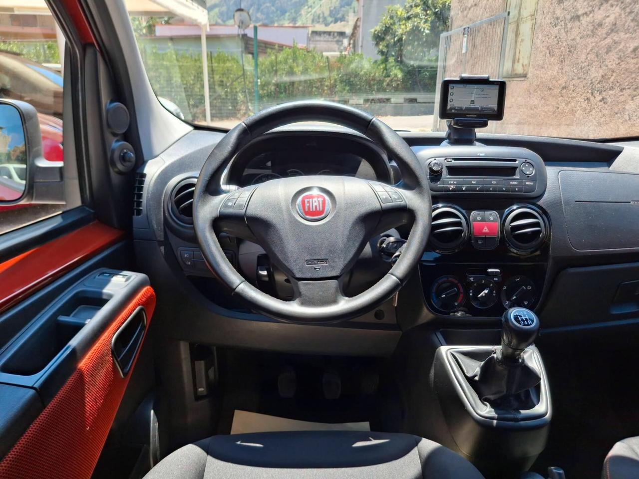 Fiat Qubo 1.3 MJT 95 CV Trekking