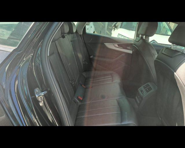 AUDI A4 Avant 40 2.0 tdi Business quattro 190cv s-tronic