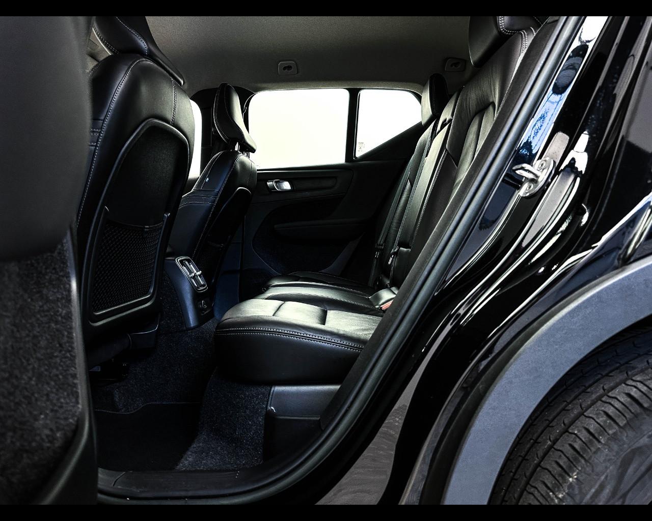 VOLVO XC40 (2017-->) - XC40 T5 Recharge Plug-in Hybrid automatico Plus Bright