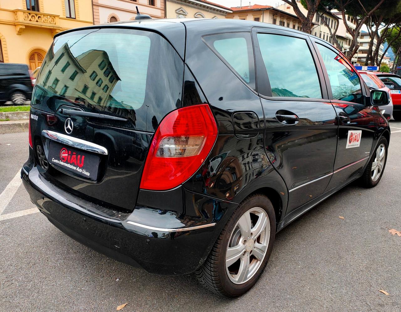 Mercedes-benz A 180 BlueEFFICIENCY Elegance