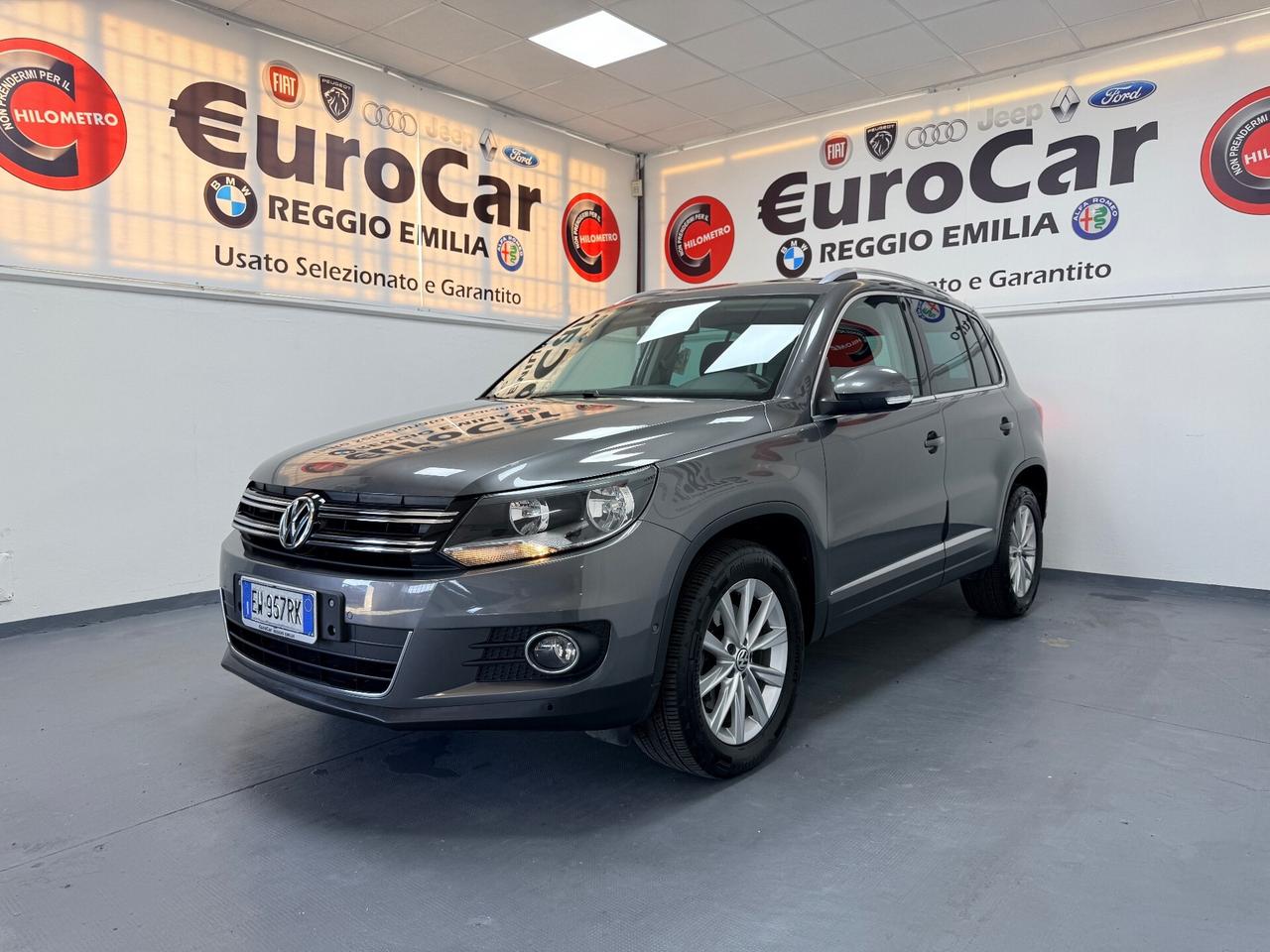 Volkswagen Tiguan 2.0 TDI 140CV 4MOTION DSG Sport & Style EURO 5B NEOPATENTATI