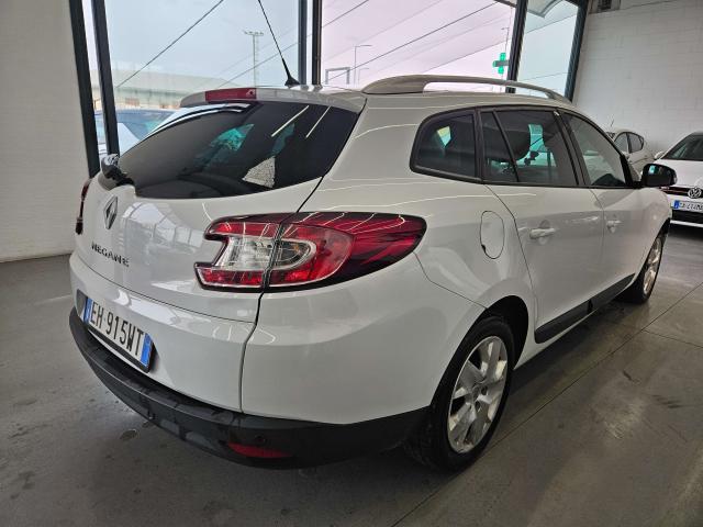 Renault Megane Megane III 2008 SporTour 1.6 16v Attractive