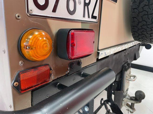 LAND ROVER Defender DEFENDER 90 2.0 FAM COUNTY SW