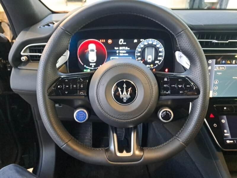 Maserati Grecale MHEV 300 CV AWD GT