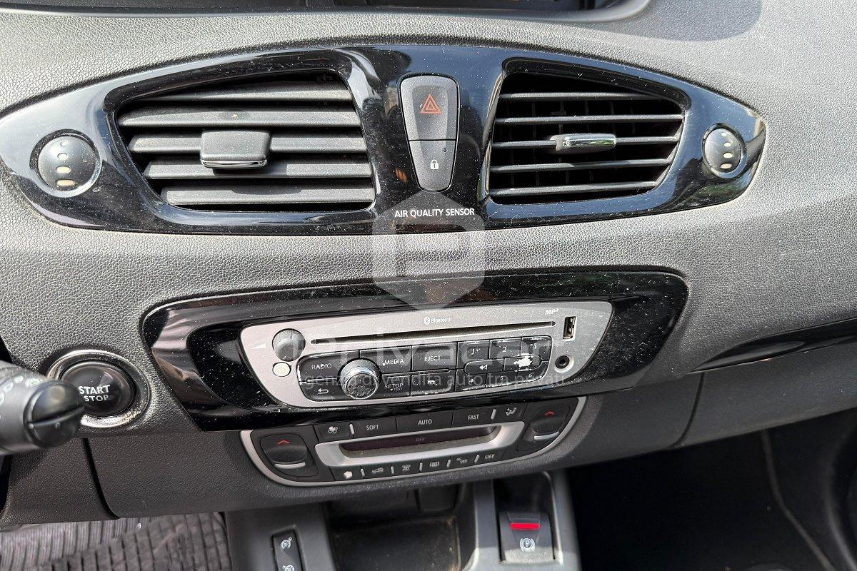 RENAULT Scénic XMod 1.5 dCi 110CV EDC Bose