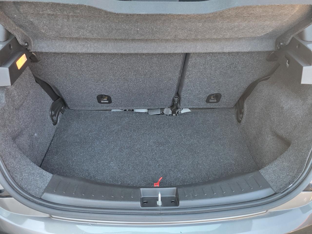 Lancia Ypsilon 1.0 Hybrid Gold 2023