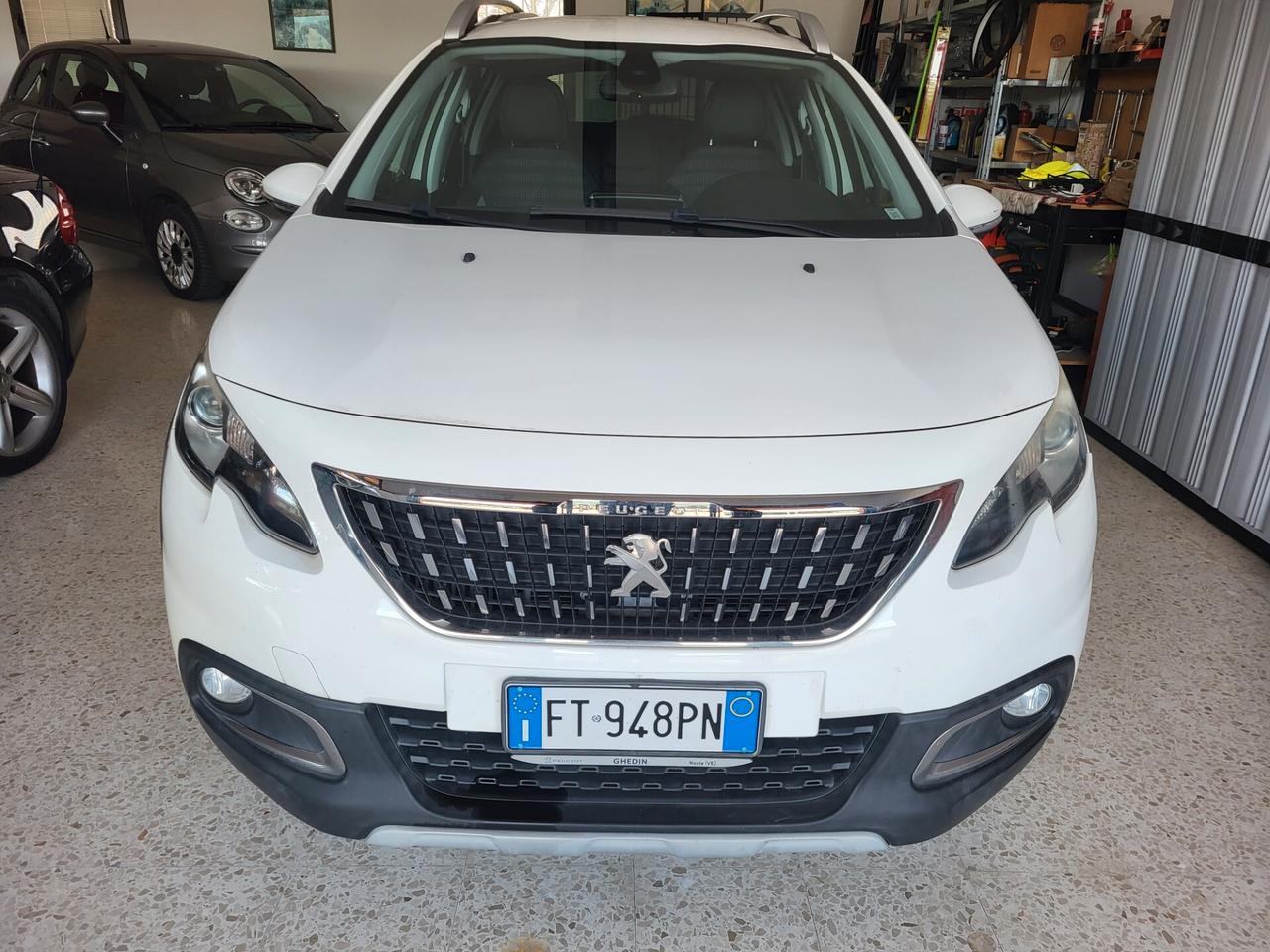 Peugeot 2008 BlueHDi 100 S&S Black Matt UNICAPROPRIETARIA