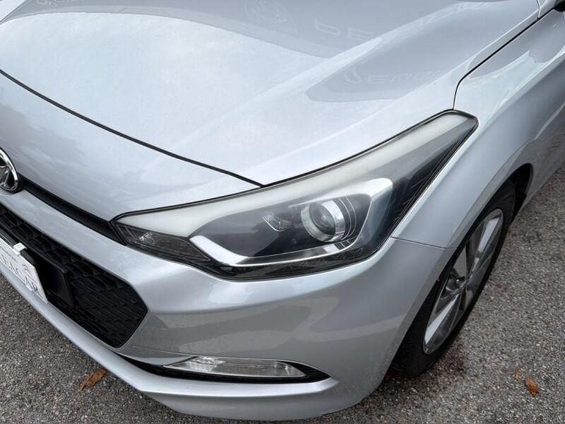 Hyundai i20 i20 5p 1.1 crdi Login 75cv