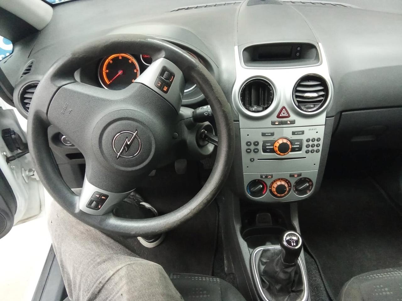 Opel Corsa 1.3 CDTI 75CV F.AP. / 4 POSTI/VAN AUTOCARRO