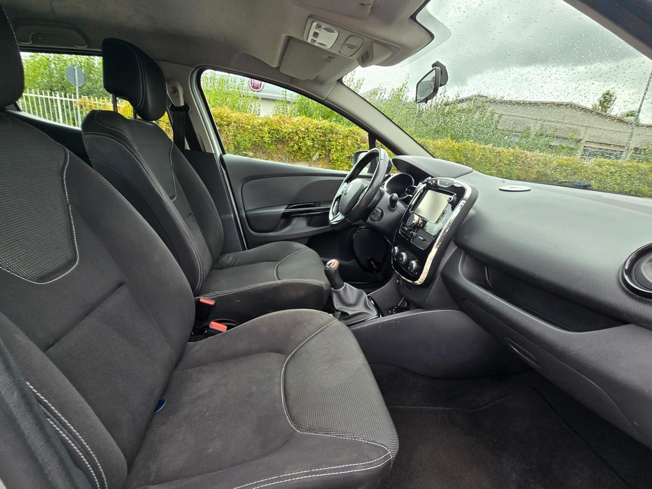 Renault Clio 1.2 75CV 5 porte Wave