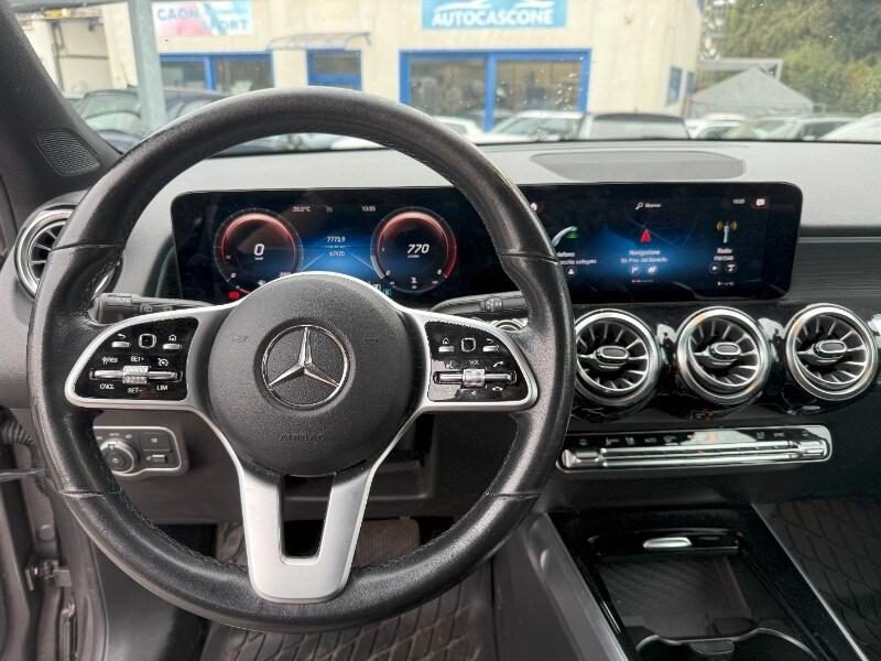 MERCEDES GLB (X247) GLB 200 d Automati...
