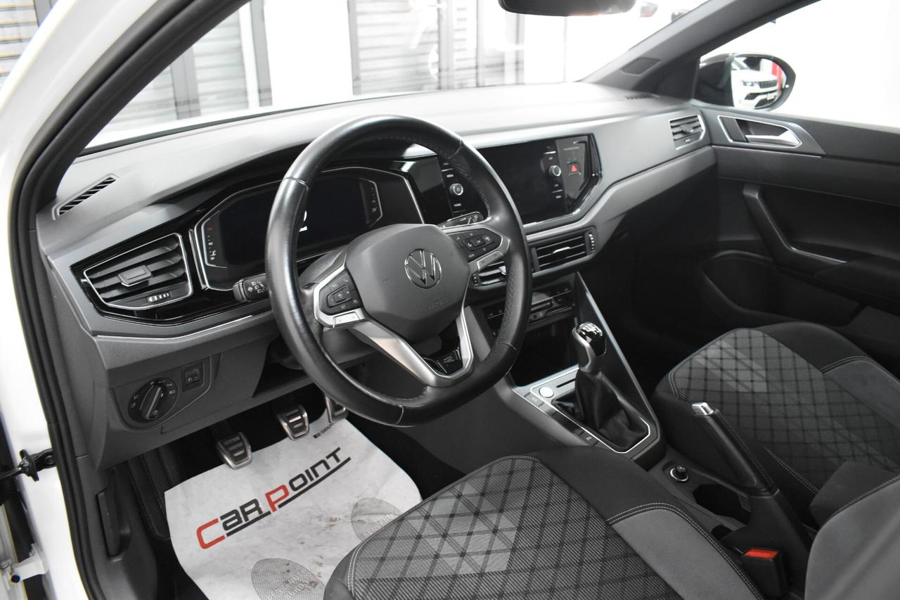 Volkswagen Taigo 1.0 TSI 110 CV R-Line TETTO APRIBILE