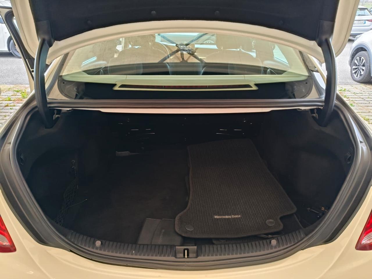 Mercedes-benz C 200 d Auto Premium