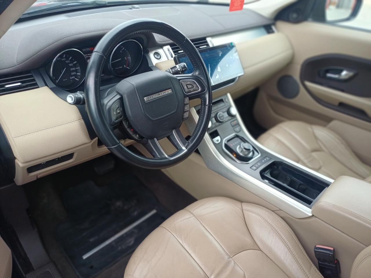 Land Rover Range Evoque 2.2 TD4 5p. Prestige