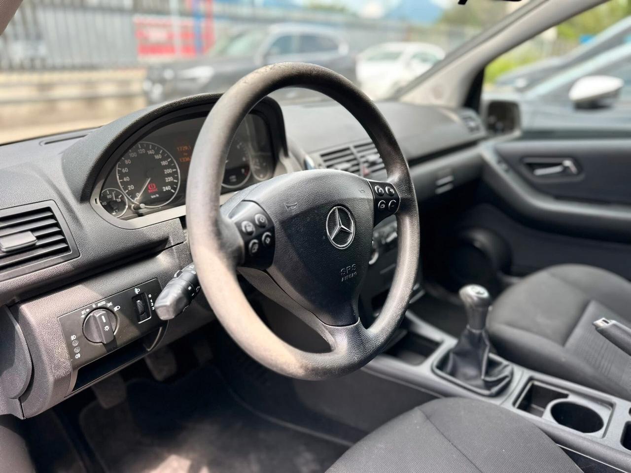 Mercedes-benz A 160 180 BlueEFFICIENCY Executive