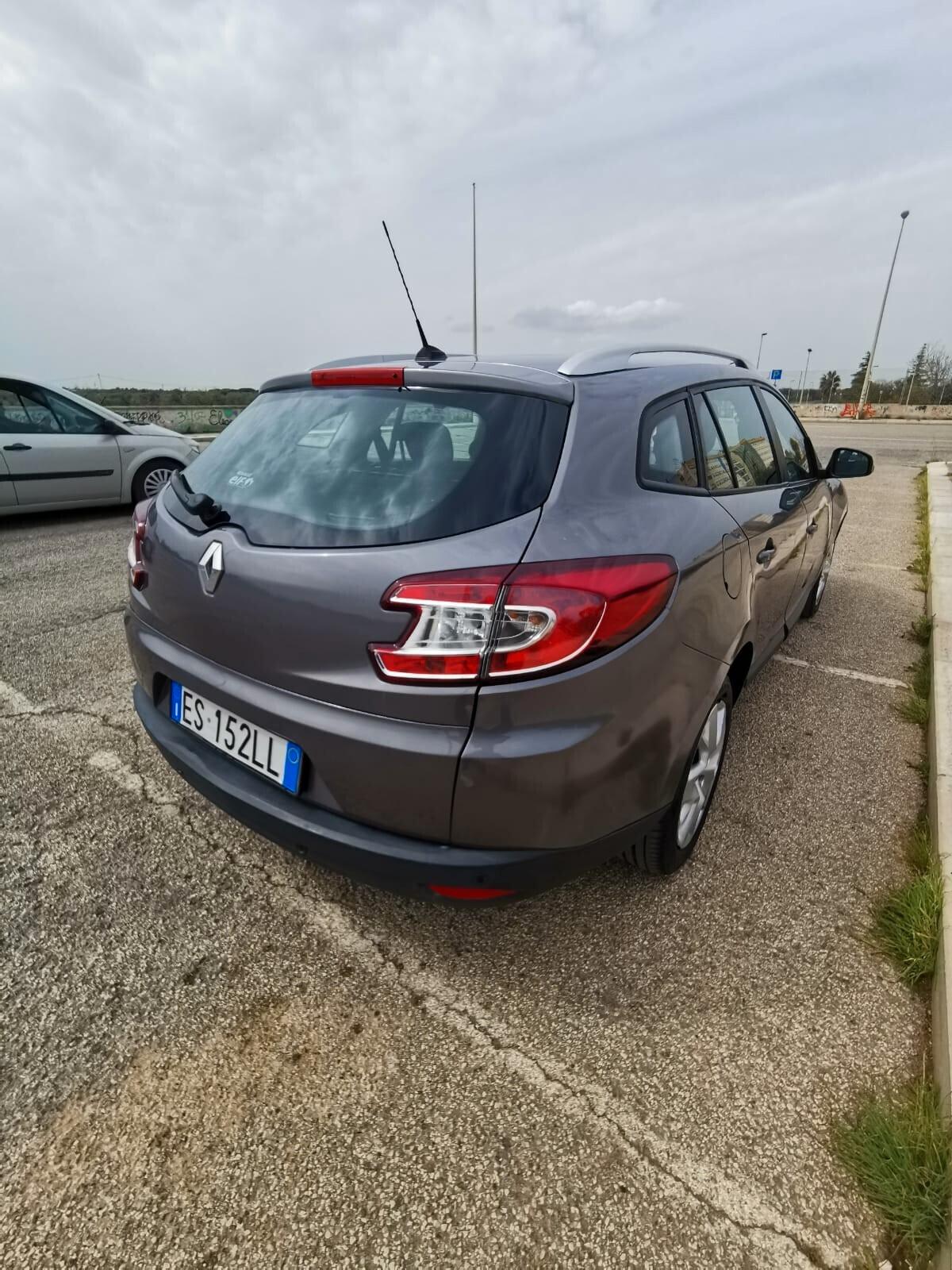 Renault Megane 1.5 dCi 110CV SporTour Wave