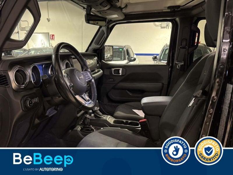 Jeep Wrangler UNLIMITED 2.0 TURBO SAHARA AUTO