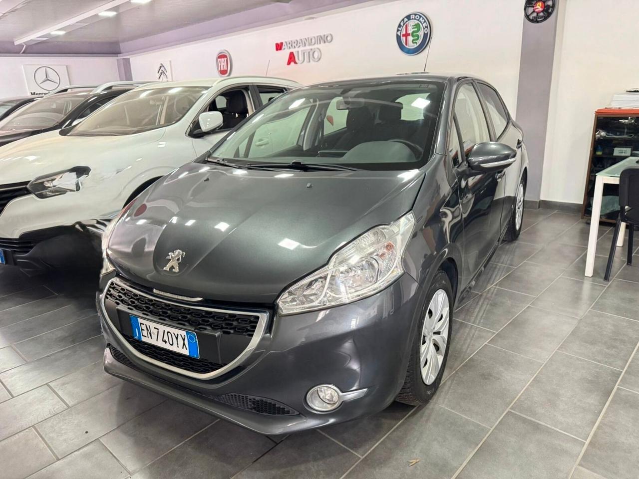 Peugeot 208 1.4 HDi 68 CV 5 porte Active