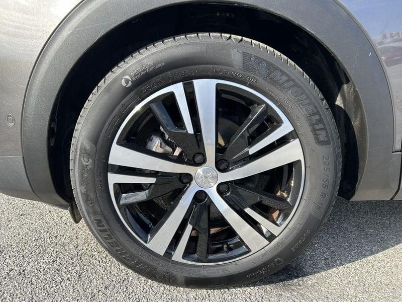 Peugeot 3008 PureTech Turbo 130 GT 18.500 KM!!