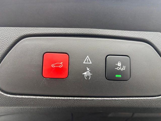 OPEL Grandland X 1.6 Hybrid Plug-in aut. AWD Design Line