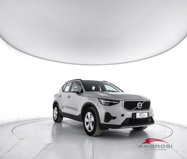 VOLVO XC40 2.0 b3 Essential auto