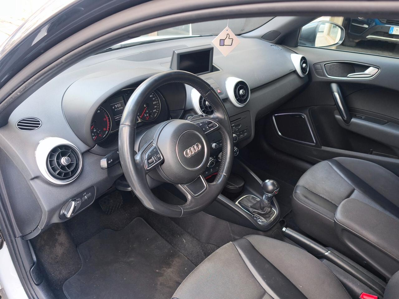 Audi A1 1.6 TDI S tronic 90cv S-line Plus 2014 Bose