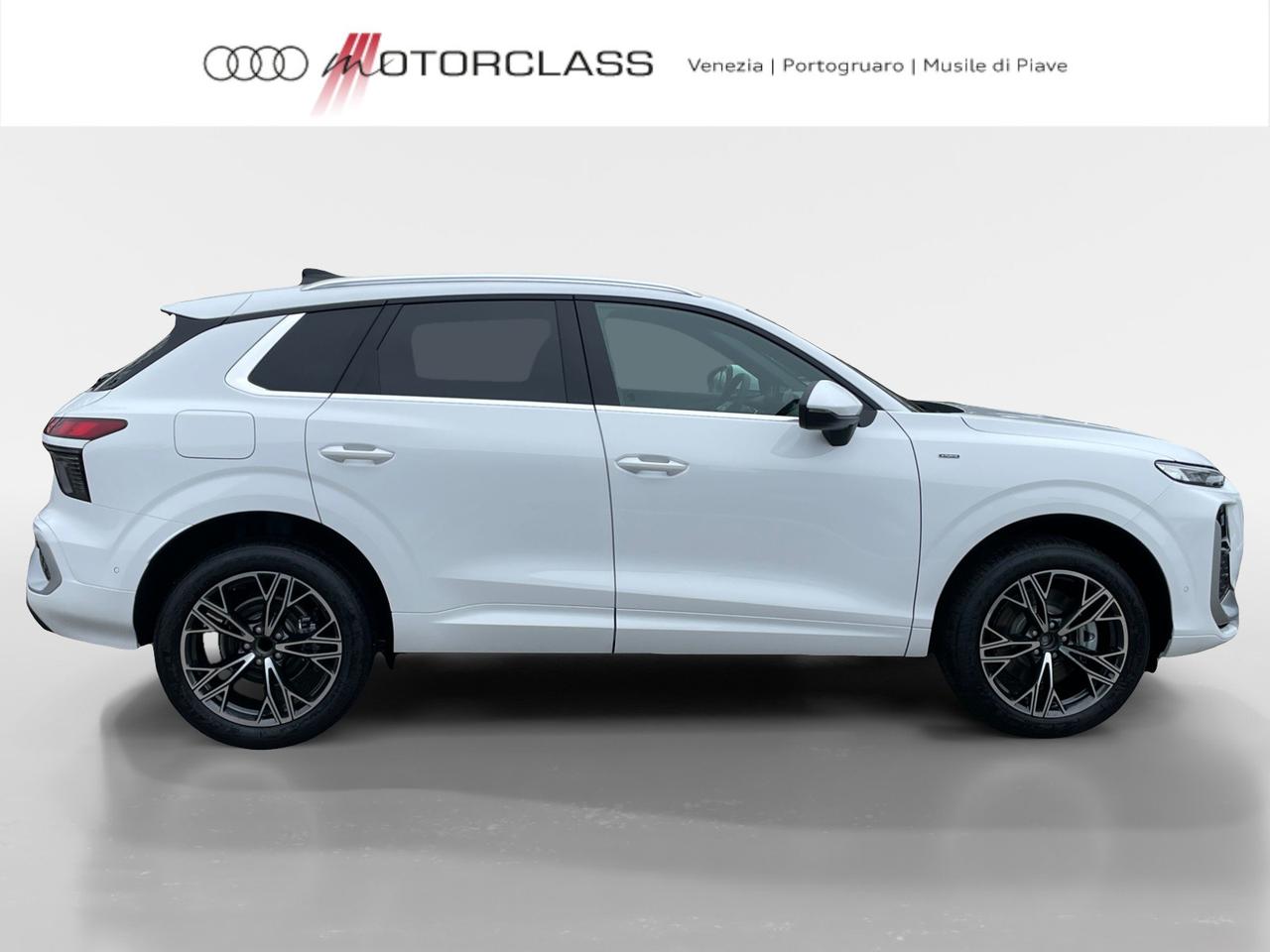 Audi Q3 1.5 e-hybrid 272cv s line edition s tronic