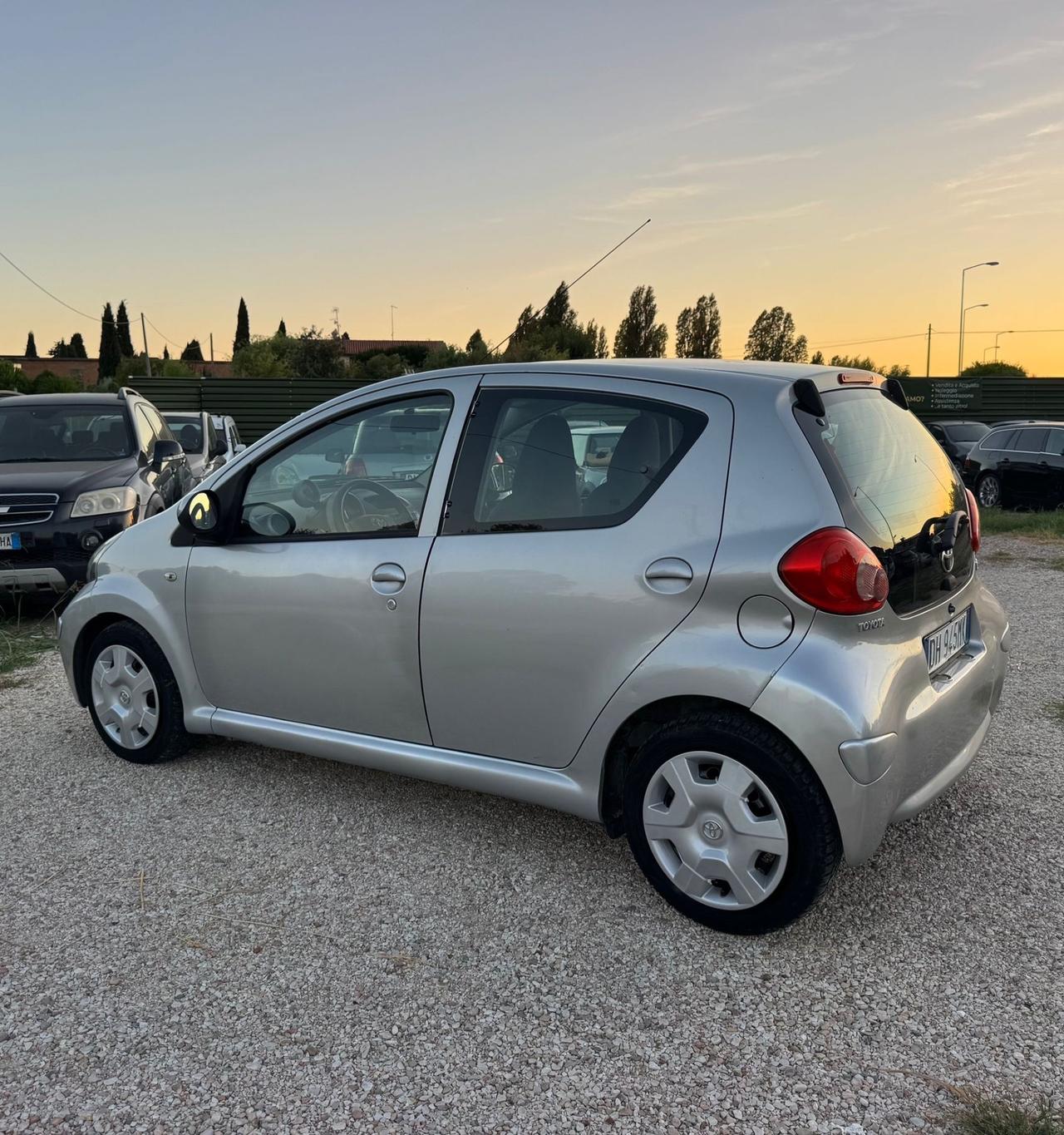 Toyota Aygo 1.0 12V VVT-i 5 porte