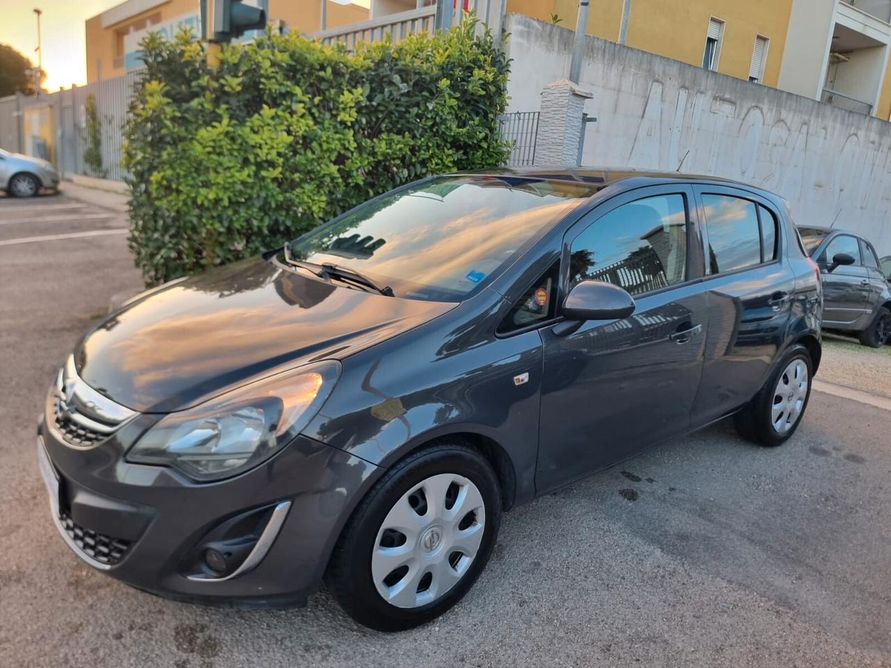 Opel Corsa 1.2 85CV 5 porte GPL-TECH Edition