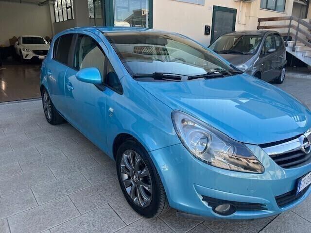 Opel Corsa 1.2 85CV 5 porte GPL-TECH Club