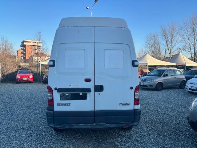 Renault Master T35 3.0 dci 140CV