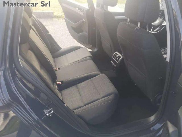 VOLKSWAGEN Passat Variant 2.0 tdi 150cv Business SCR EVO - GD114TJ