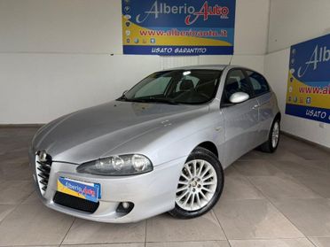 Alfa Romeo 147 1.9 JTD (120) 5 porte Distinctive