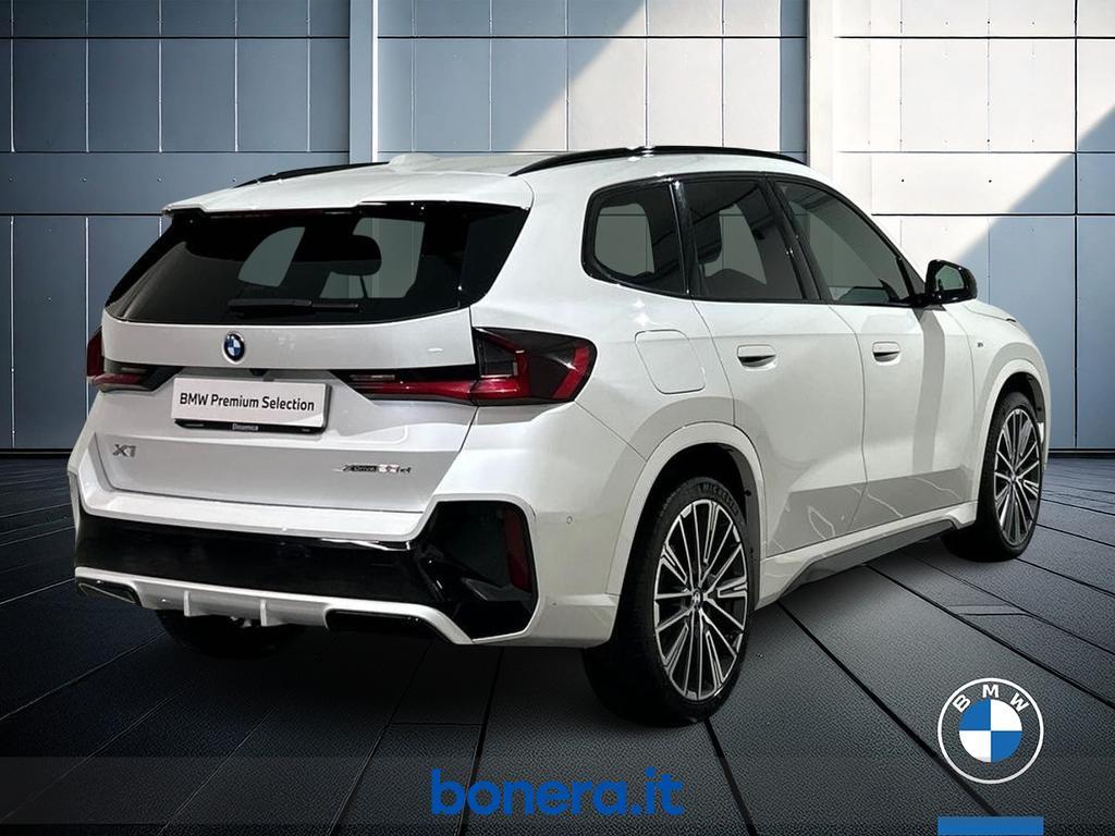 BMW X1 23 d Mild Hybrid 48V X-Line Edition Balance xDrive DCT