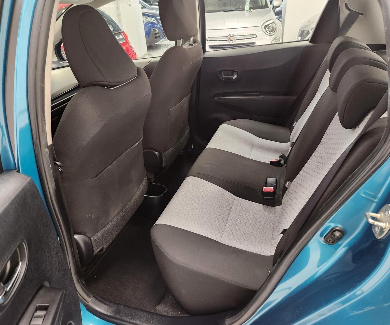 Toyota Yaris 1.3 5 porte Lounge