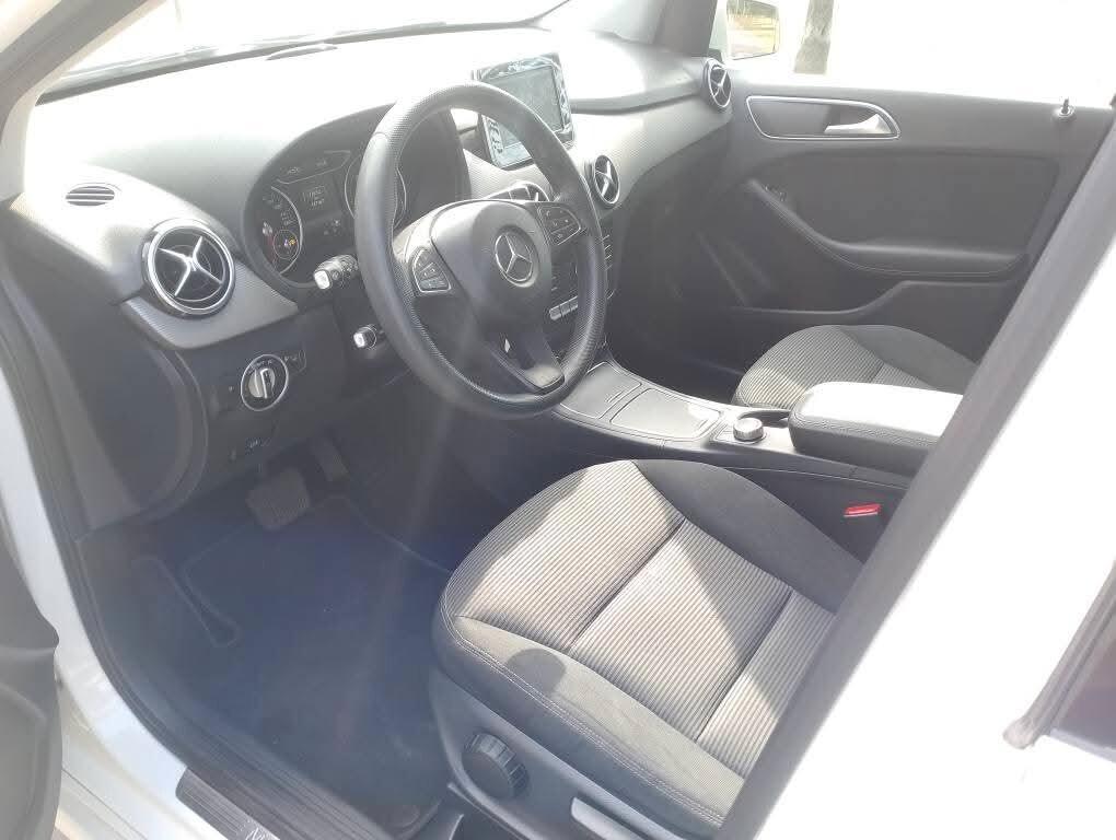Mercedes-benz B 180 B 180 CDI Automatic Premium
