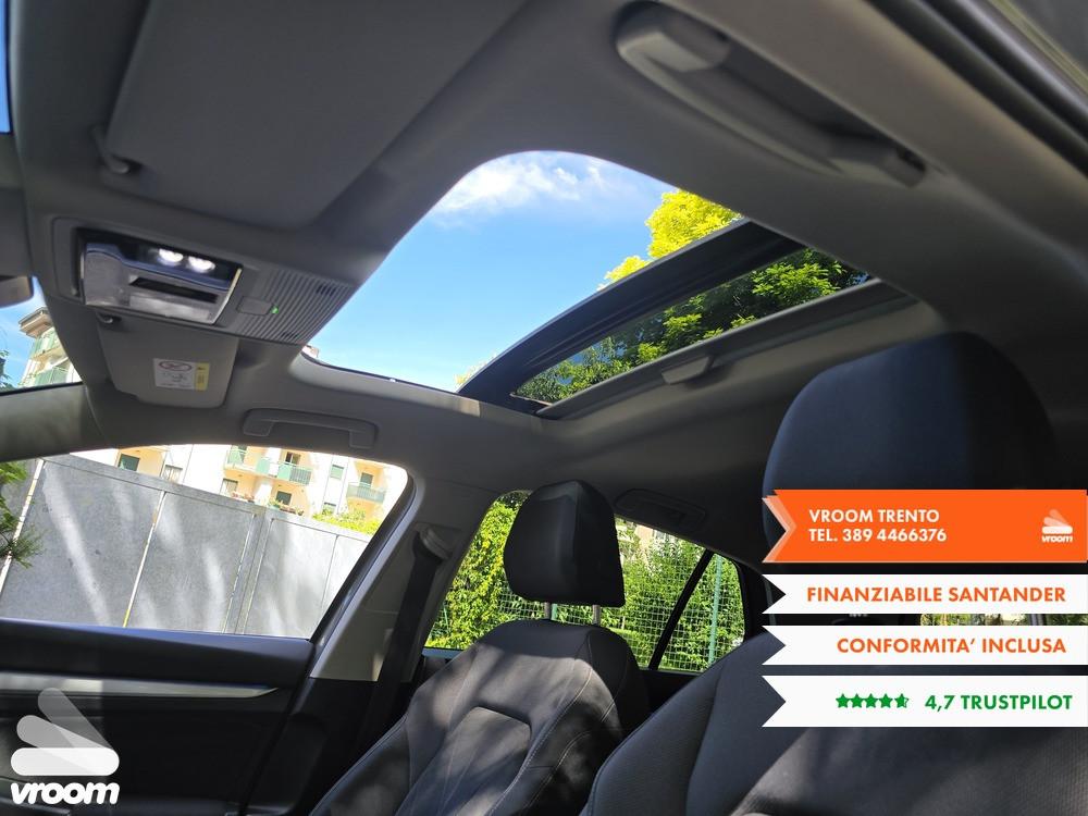 VOLKSWAGEN Golf 8ª serie Golf 1.5 eTSI 150 CV ...